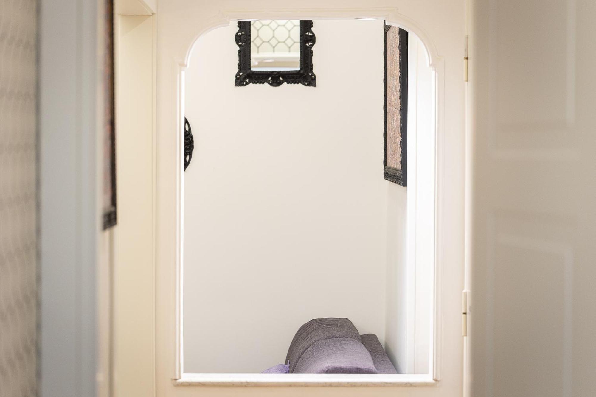 Khris Home Apartments - Trastevere Parini Rome Exterior photo