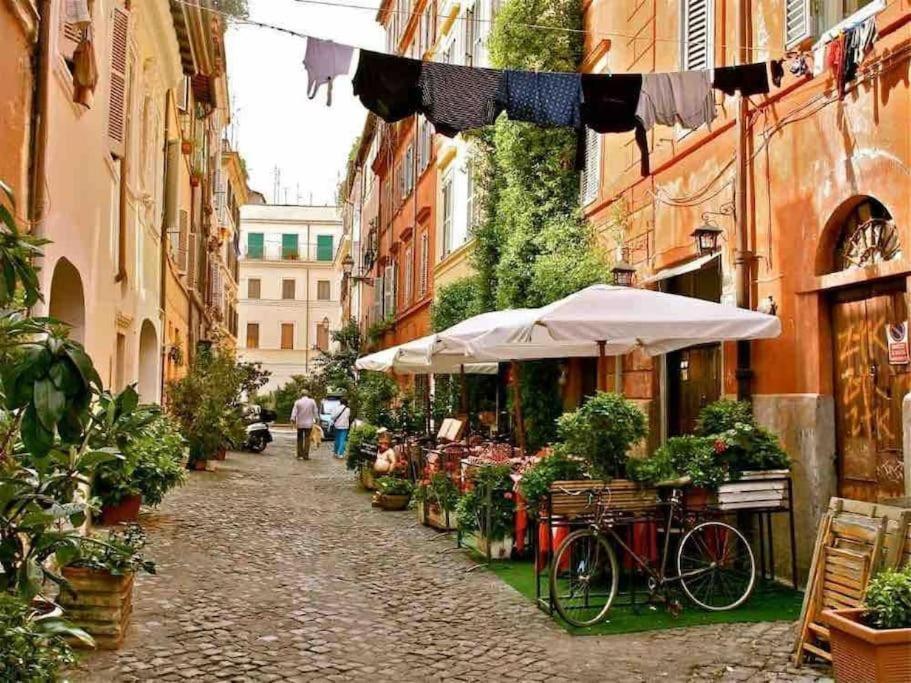Khris Home Apartments - Trastevere Parini Rome Exterior photo